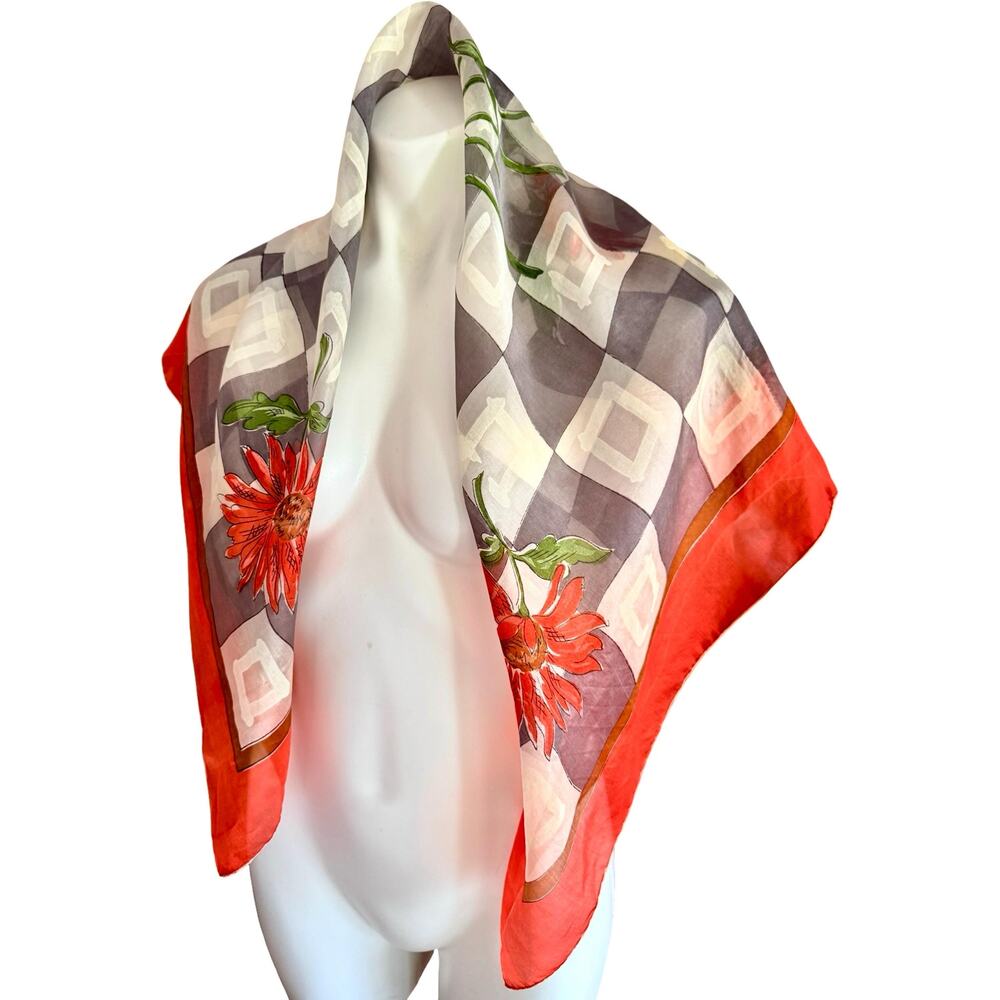 Vintage Pure Silk Hand Rolled Scarf Red Gerbera Daisy Harlequin Print 35" - Picture 4 of 11